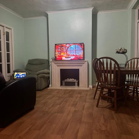 Jxb Homes - Lovely And Spacious Rooms Cliftonville Екстериор снимка