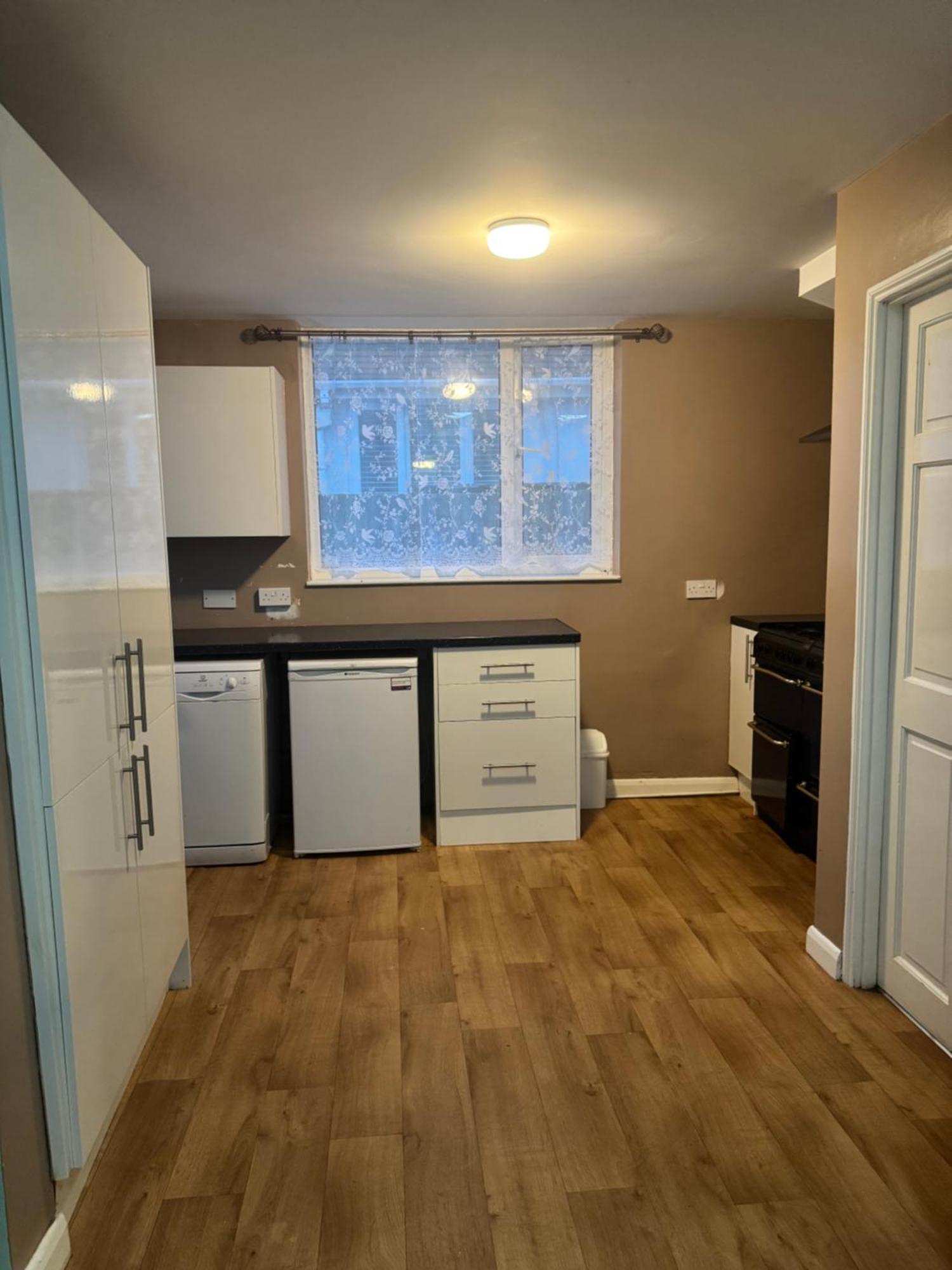 Jxb Homes - Lovely And Spacious Rooms Cliftonville Екстериор снимка